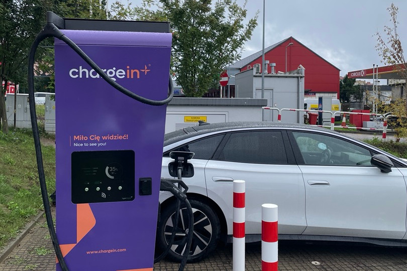 Read more about the article Ładuj się z ChargeIn
